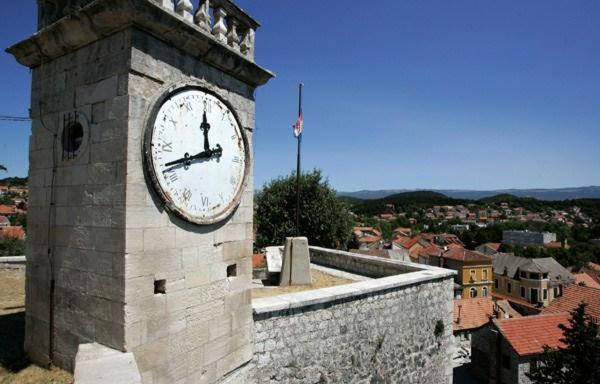 Apartment Lavanda - Suite Sinj Eksteriør bilde