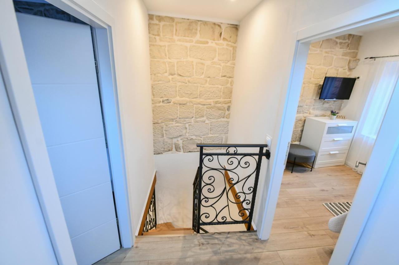 Apartment Lavanda - Suite Sinj Eksteriør bilde